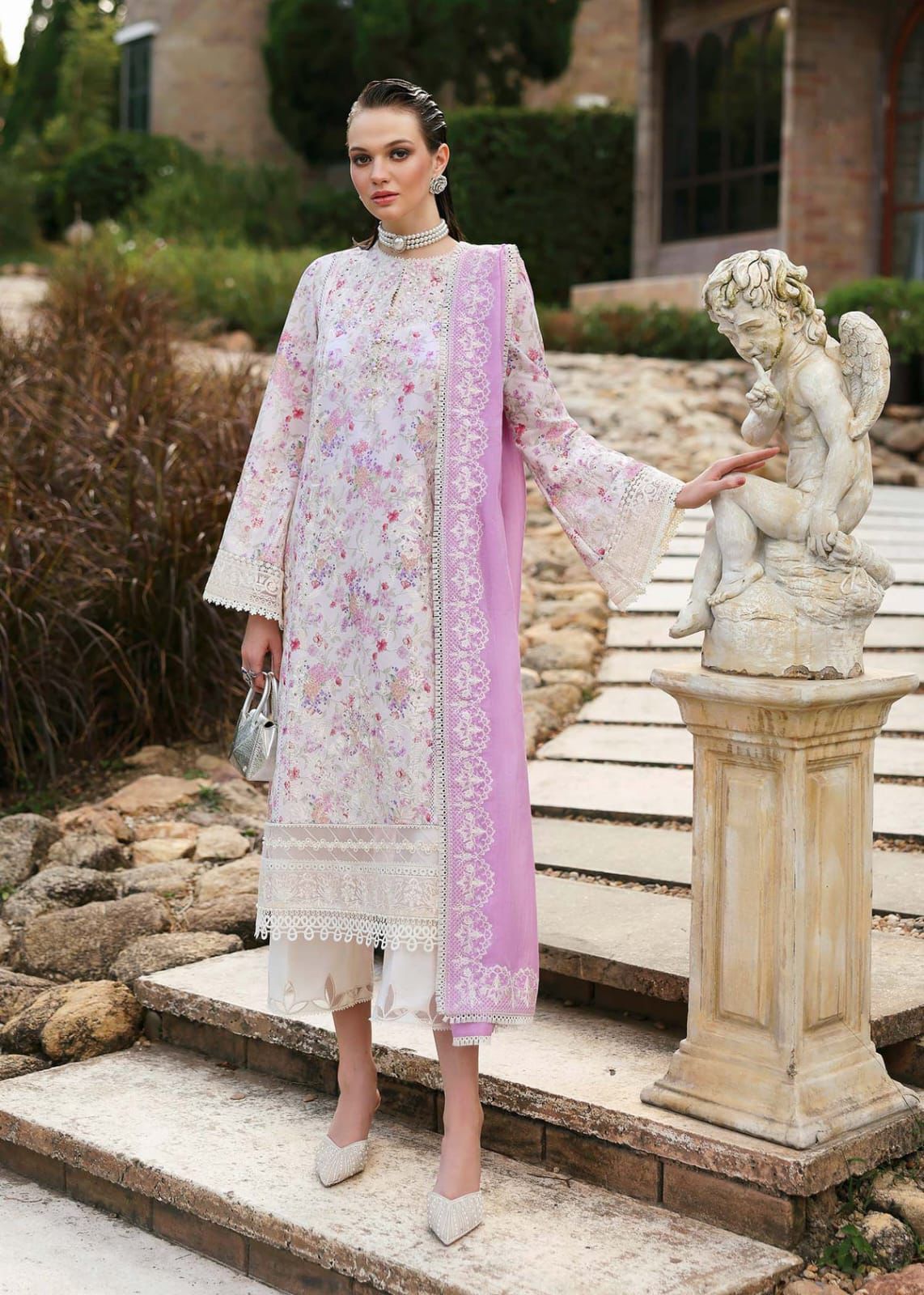 KANWAL MALIK ZAINA   RAYA